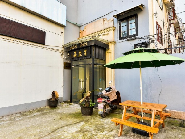 Shanghai Fish Inn Bund image 12
